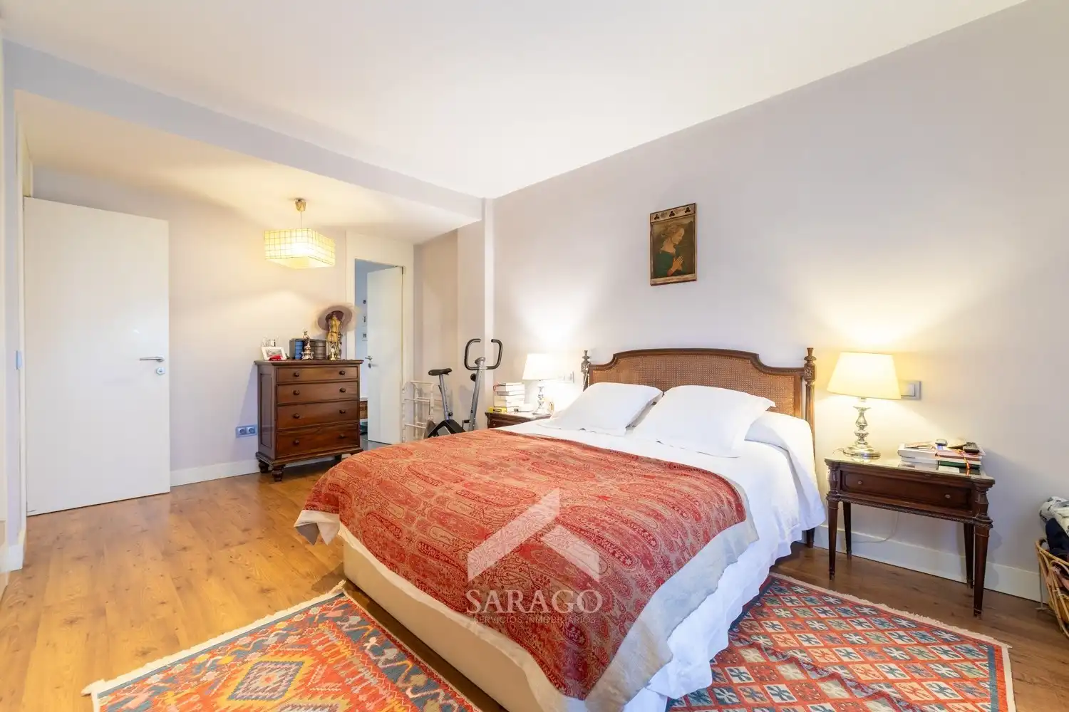 Habitación de Piso en venta en Madrid con Calefacción, Trastero y Piscina
