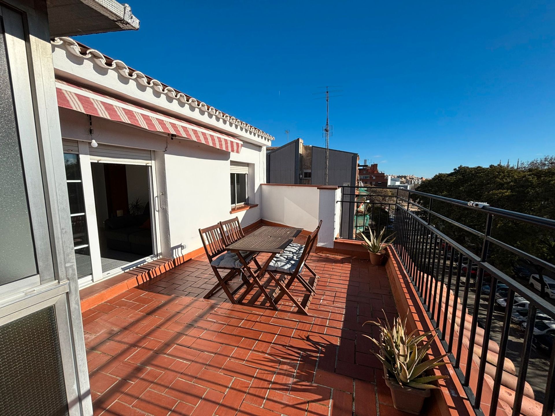 Àtic en venda a Carrer de Flix, El Bon Pastor