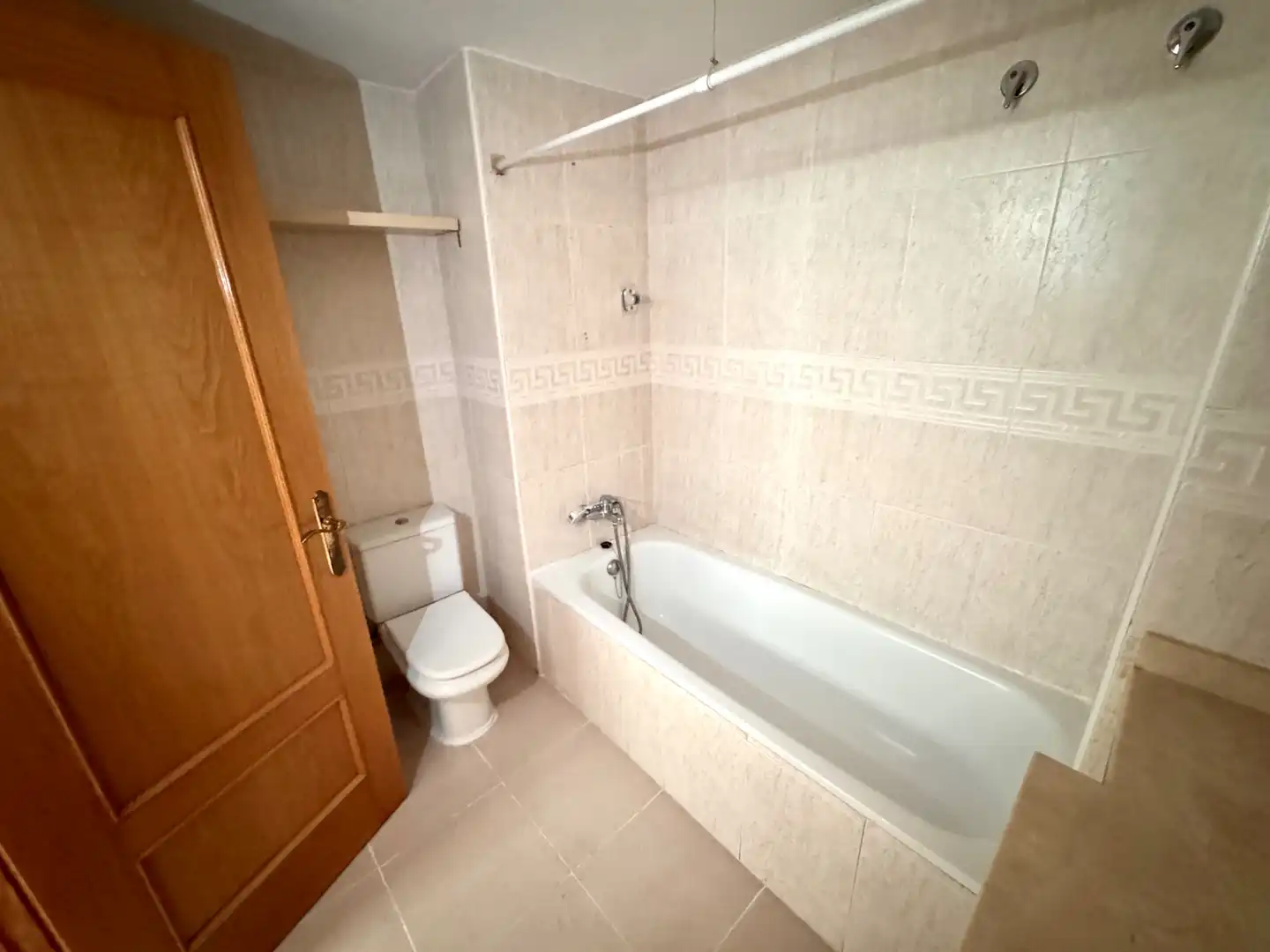 Baño de Piso en venta en Arenys de Munt con Aire acondicionado, Calefacción y Horno