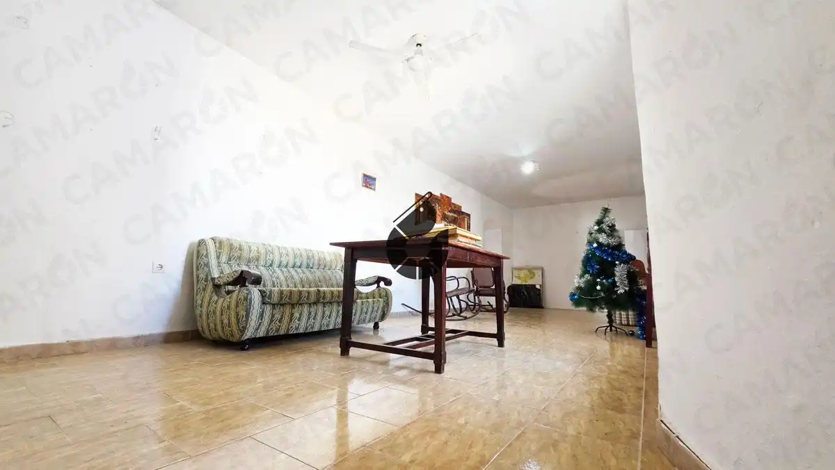 Casa adosada en venta en Almensilla con Jardín privado, Balcón y Alarma