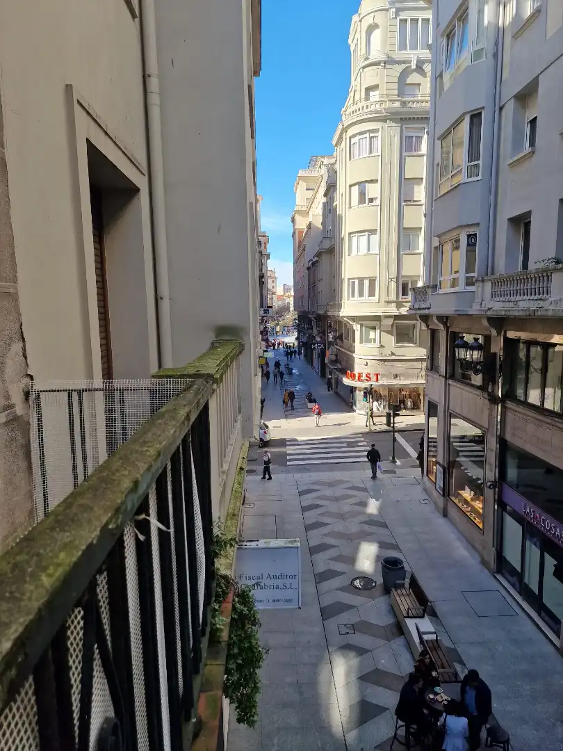 Piso en venta en Calle Calvo Sotelo, Centro - Ayuntamiento