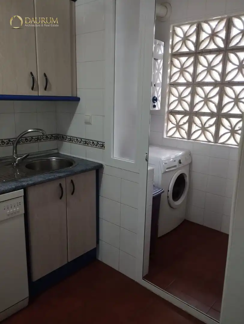 Cuina de Pis en venda en Rincón de la Victoria amb Terrassa, Piscina i Piscina comunitària