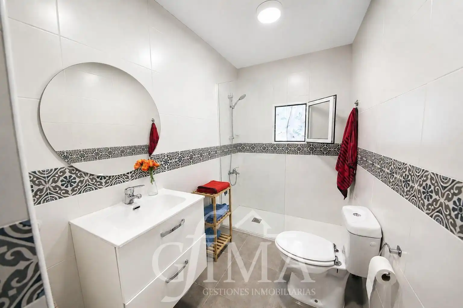 Baño de Casa o chalet en venta en Tomelloso con Jardín privado, Terraza y Trastero