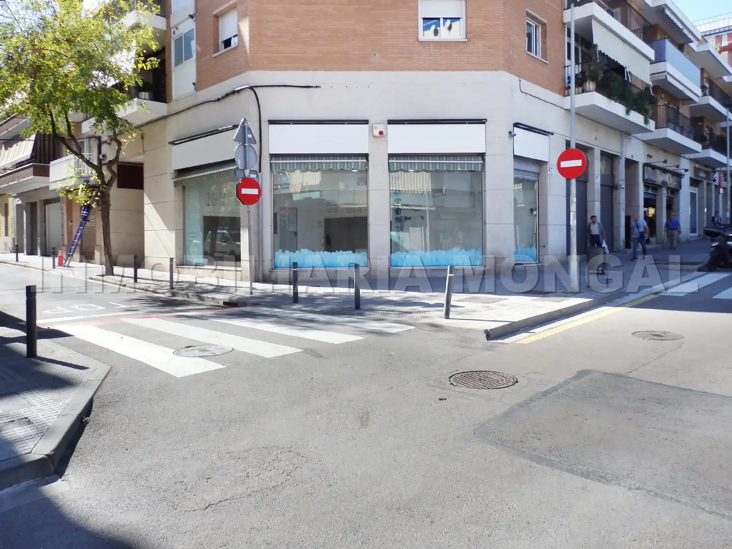 Local comercial de lloguer a Carrer de Joaquim Auger