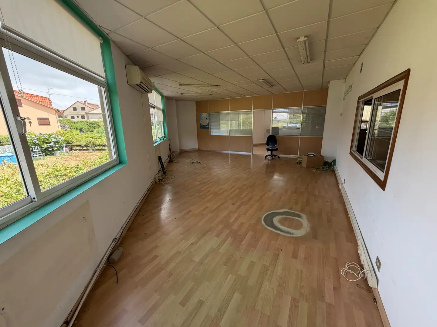 Fabrikhallen zur Miete in Vigo 