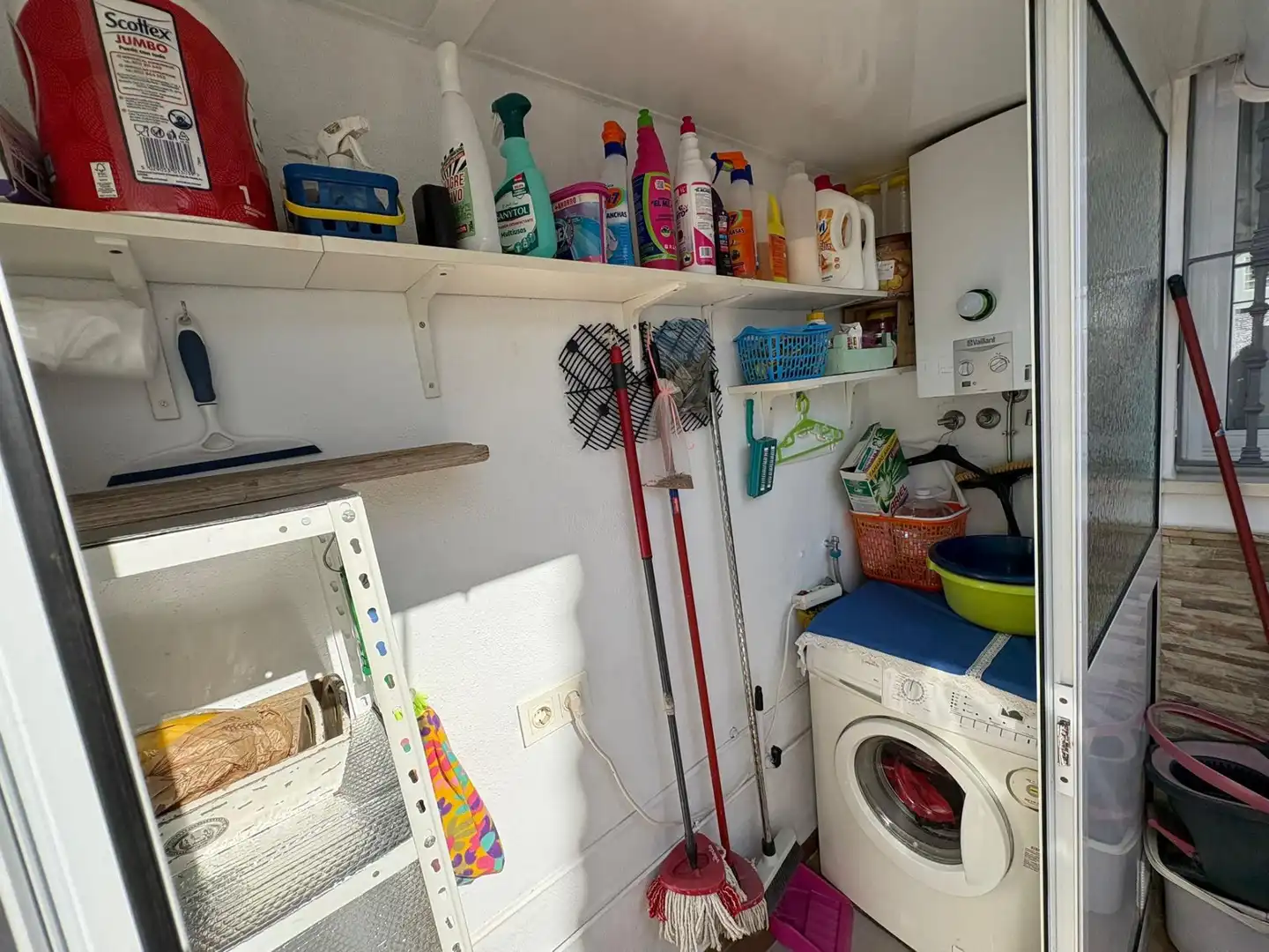 Kitchen of Houses for sale in Morón de la Frontera