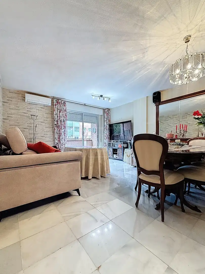 Living room of Flat for sale in Granada  with Private garden, Storage room and Balcony