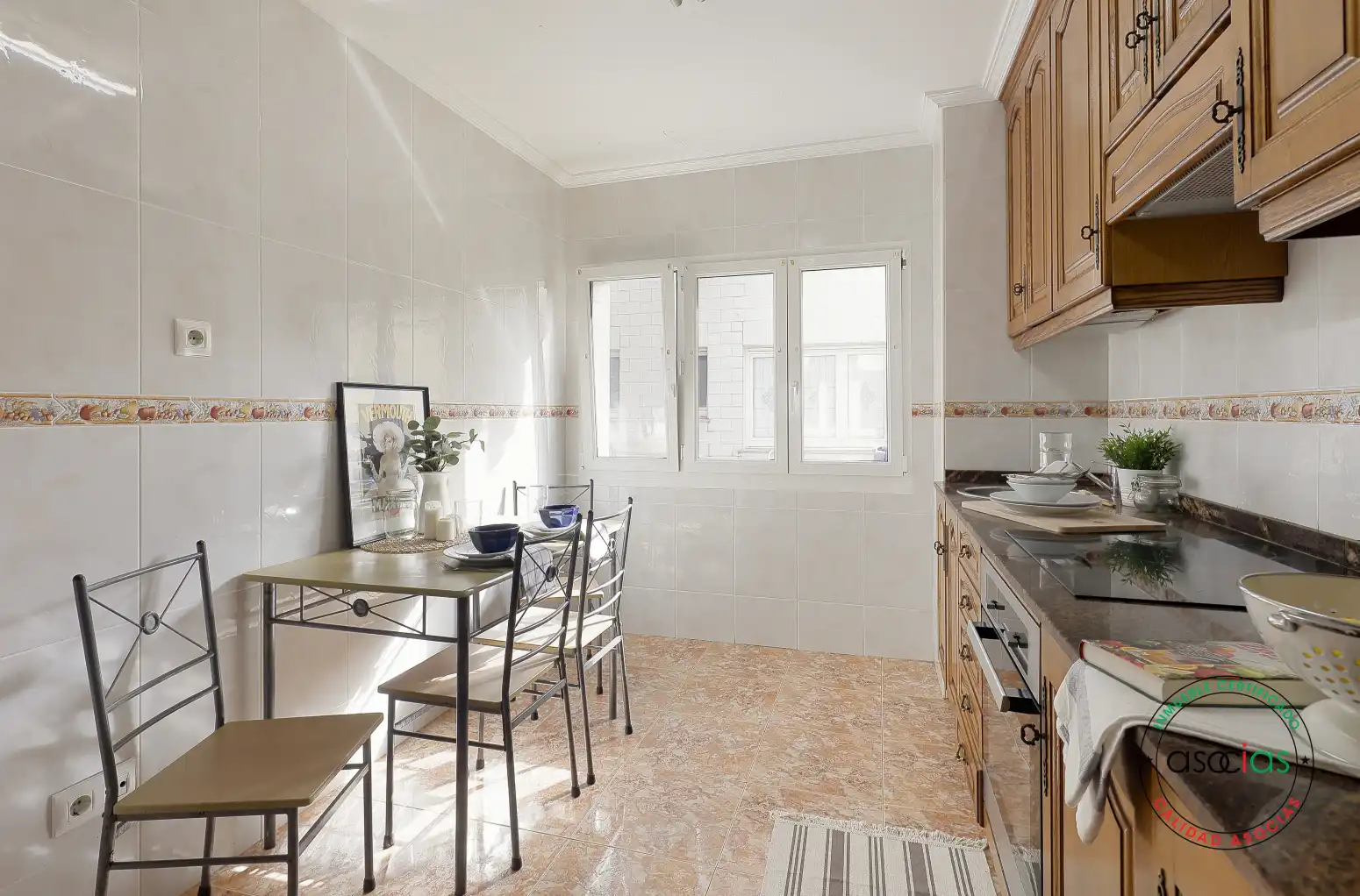 Cocina de Piso en venta en Gijón  con Calefacción