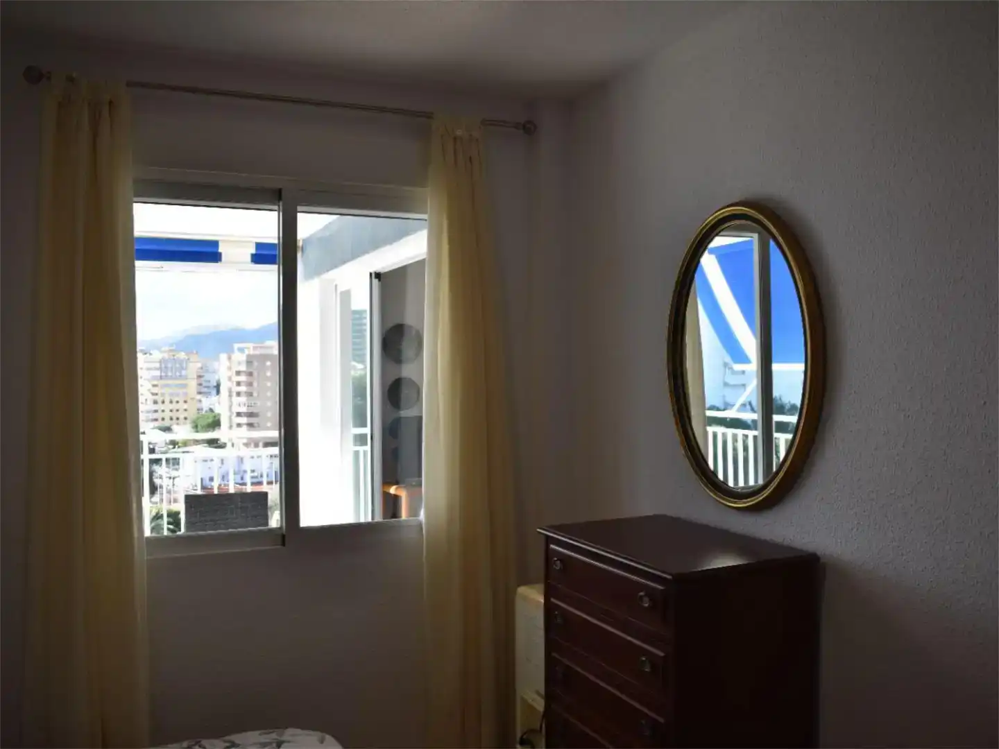 Dormitori de Apartament en venda en Benicasim / Benicàssim