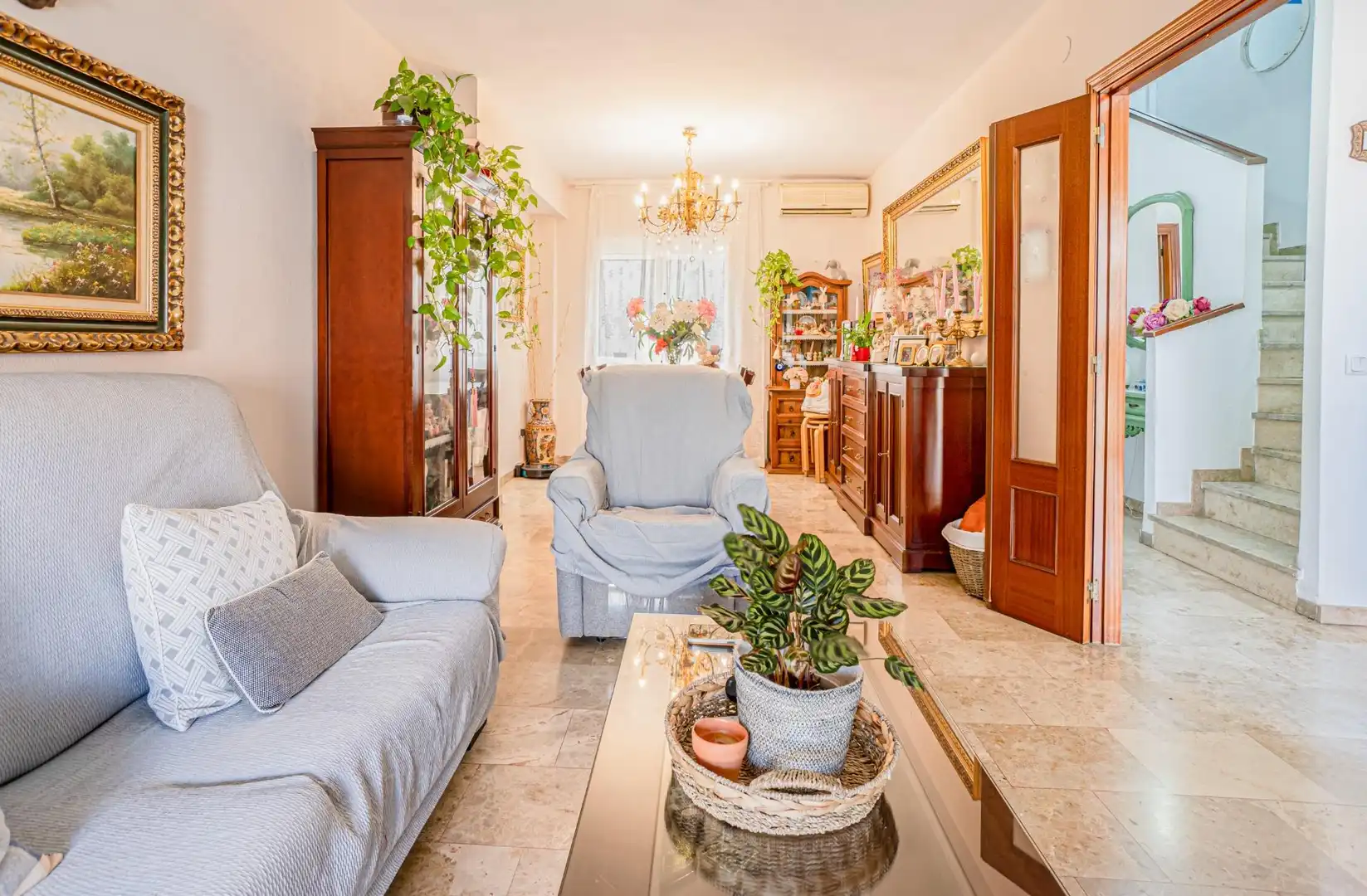 Sala d'estar de Casa adosada en venda en Rincón de la Victoria