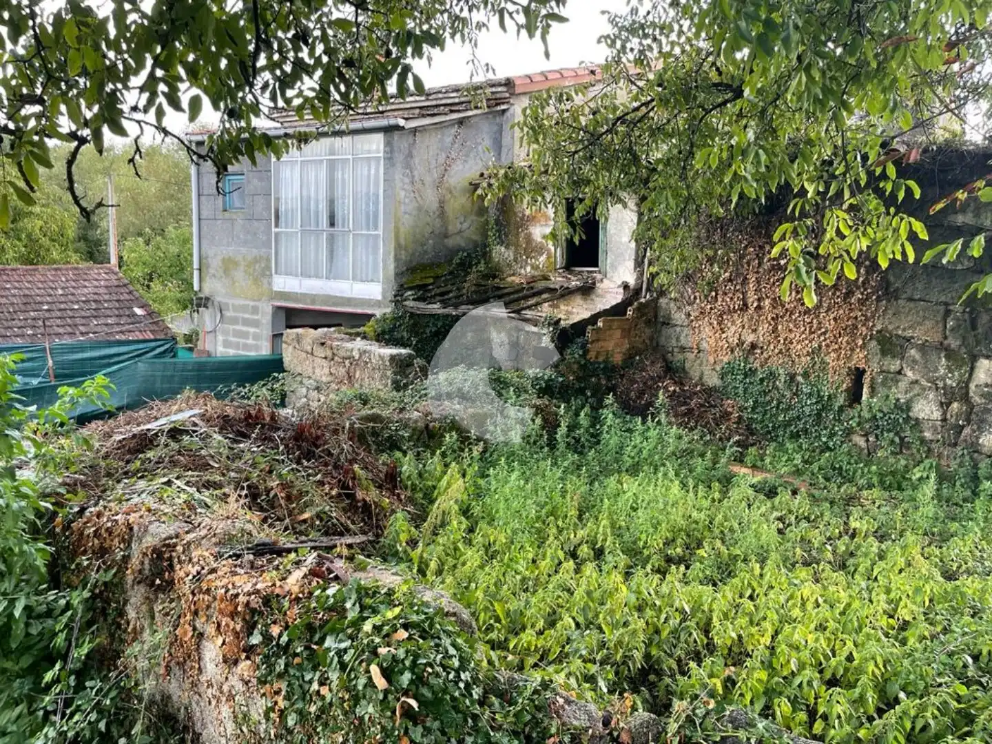 Detached homes for sale in Esgos