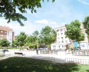 Vista exterior de Pis en venda en  Madrid Capital amb Aire condicionat, Calefacció i Terrassa