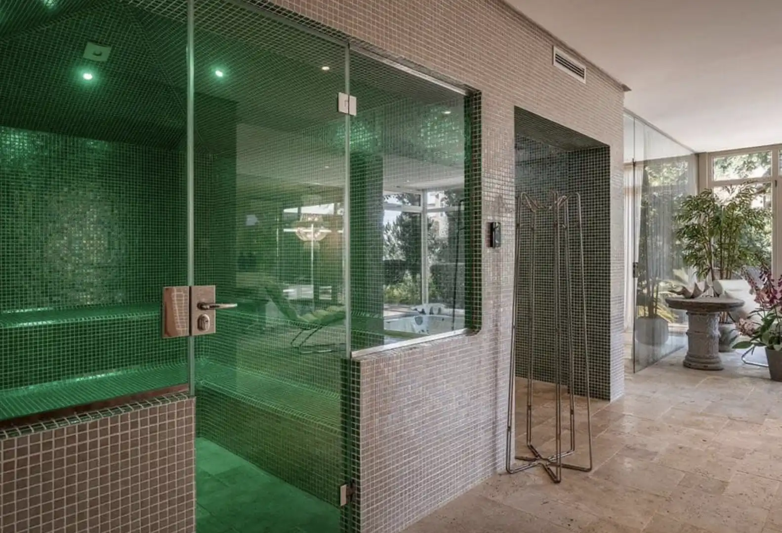 Baño de Casa o chalet de alquiler en Marbella con Aire acondicionado, Jardín privado y Piscina
