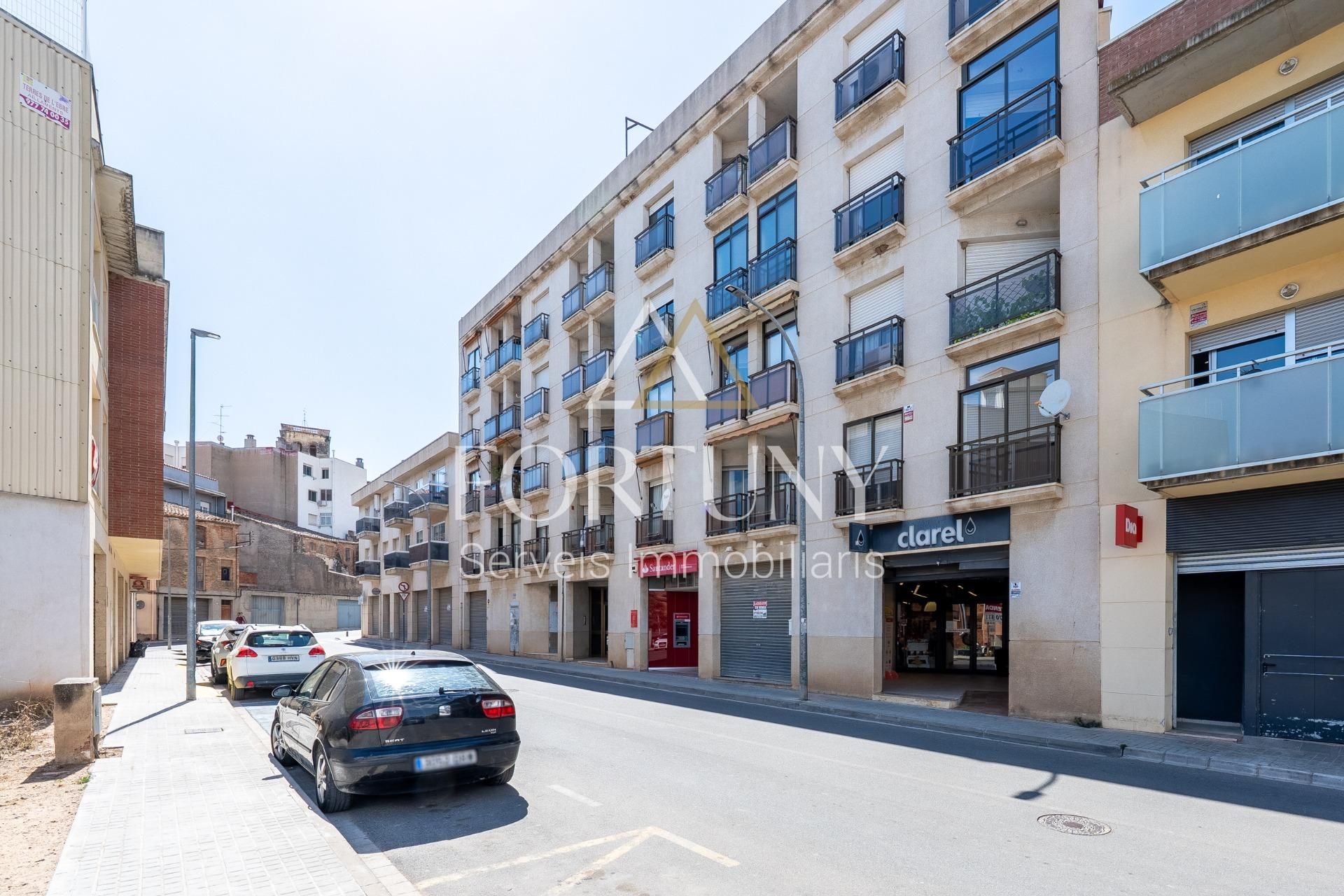 Vista exterior de Pis en venda en Riudoms amb Aire condicionat, Terrassa i Balcó
