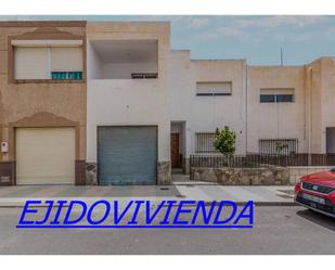 Exterior view of House or chalet for sale in Vícar  with Terrace