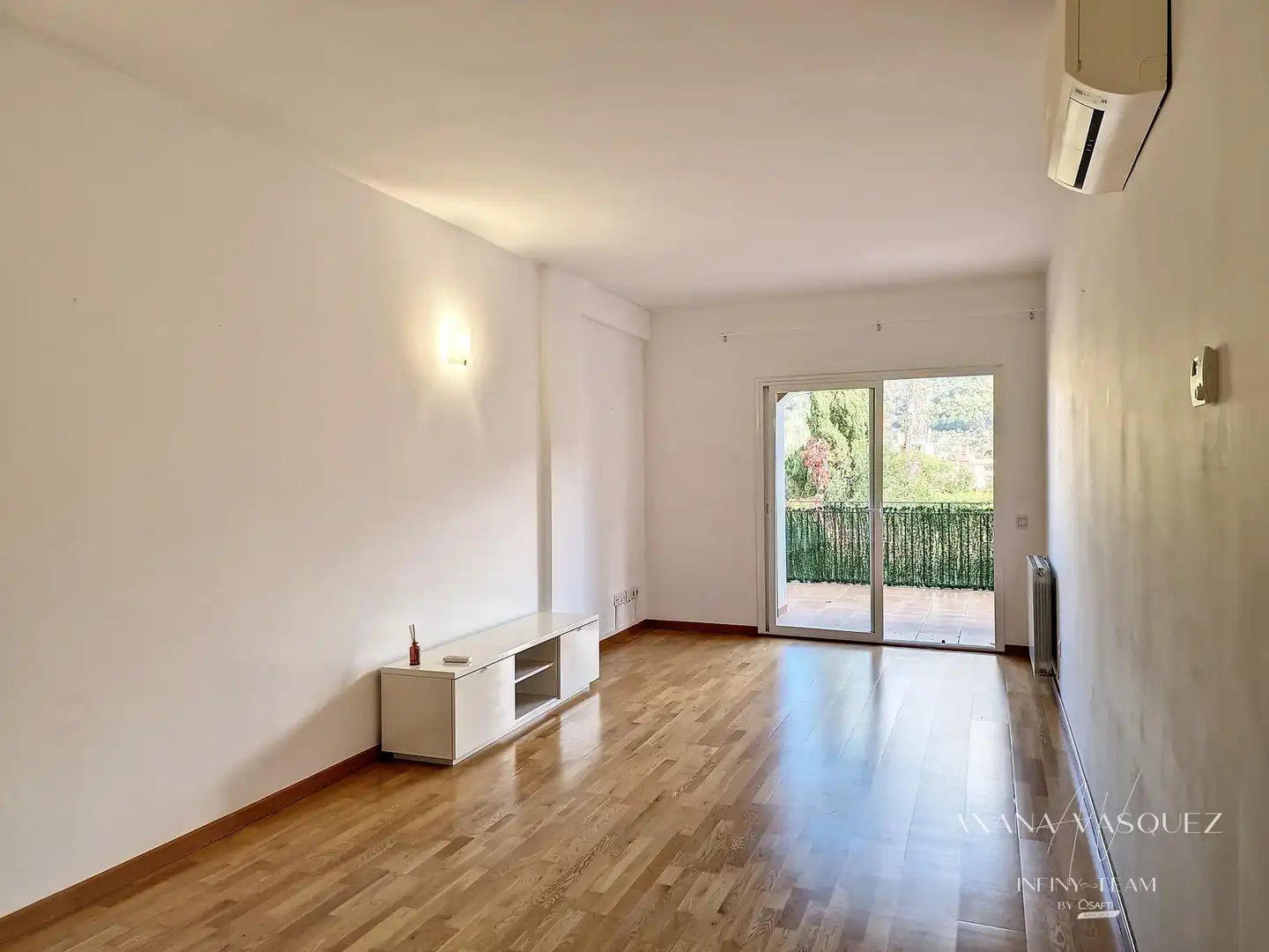 Sala d'estar de Apartament de lloguer en Sóller amb Calefacció
