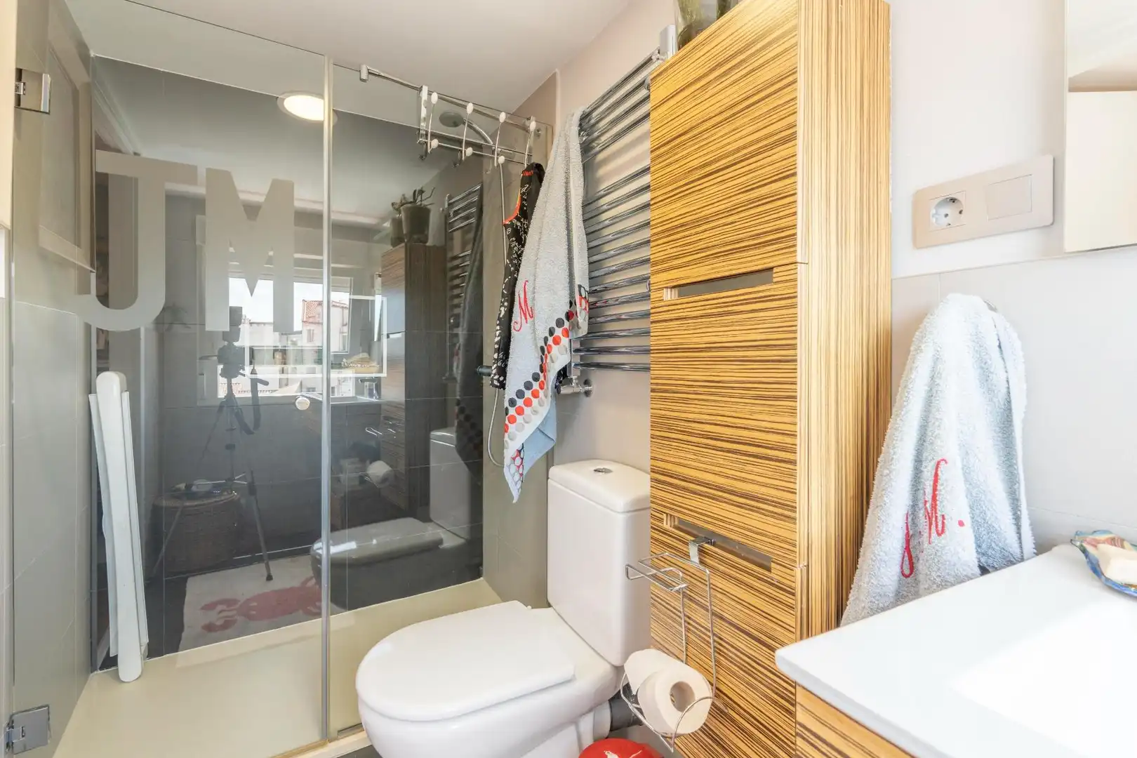 Badezimmer von Maisonette zum Verkauf in Madrid mit Terrasse