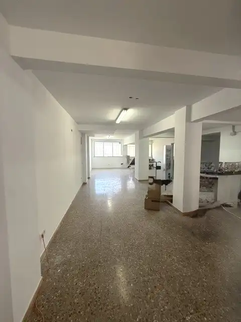 Gewerbefläche zum Verkauf in Rambla de Pompeu Fabra 132