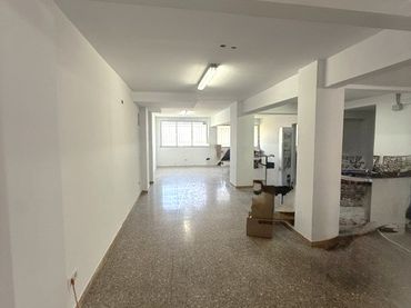 Local comercial en venta en Rambla de Pompeu Fabra 132