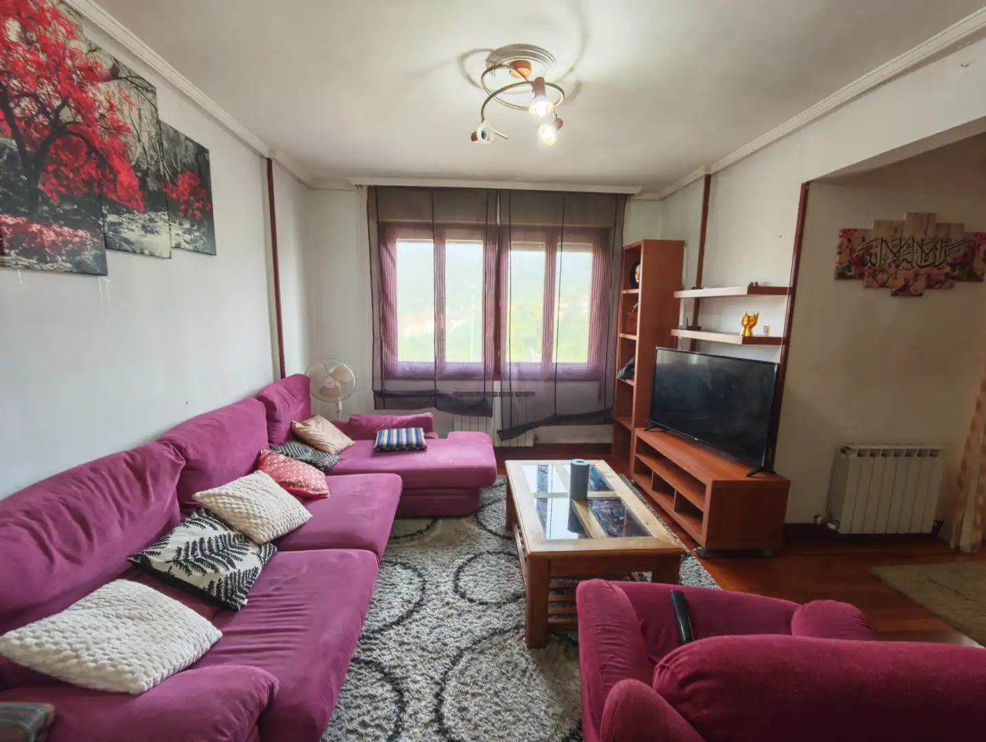 Sala de estar de Piso en venta en Abadiño  con Calefacción y Amueblado