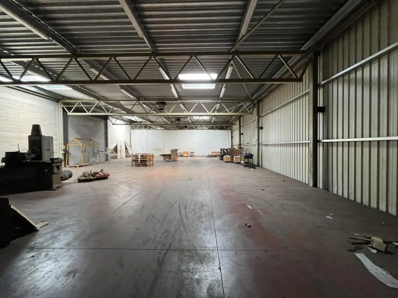 Nave industrial en venta en Manlleu con Alarma
