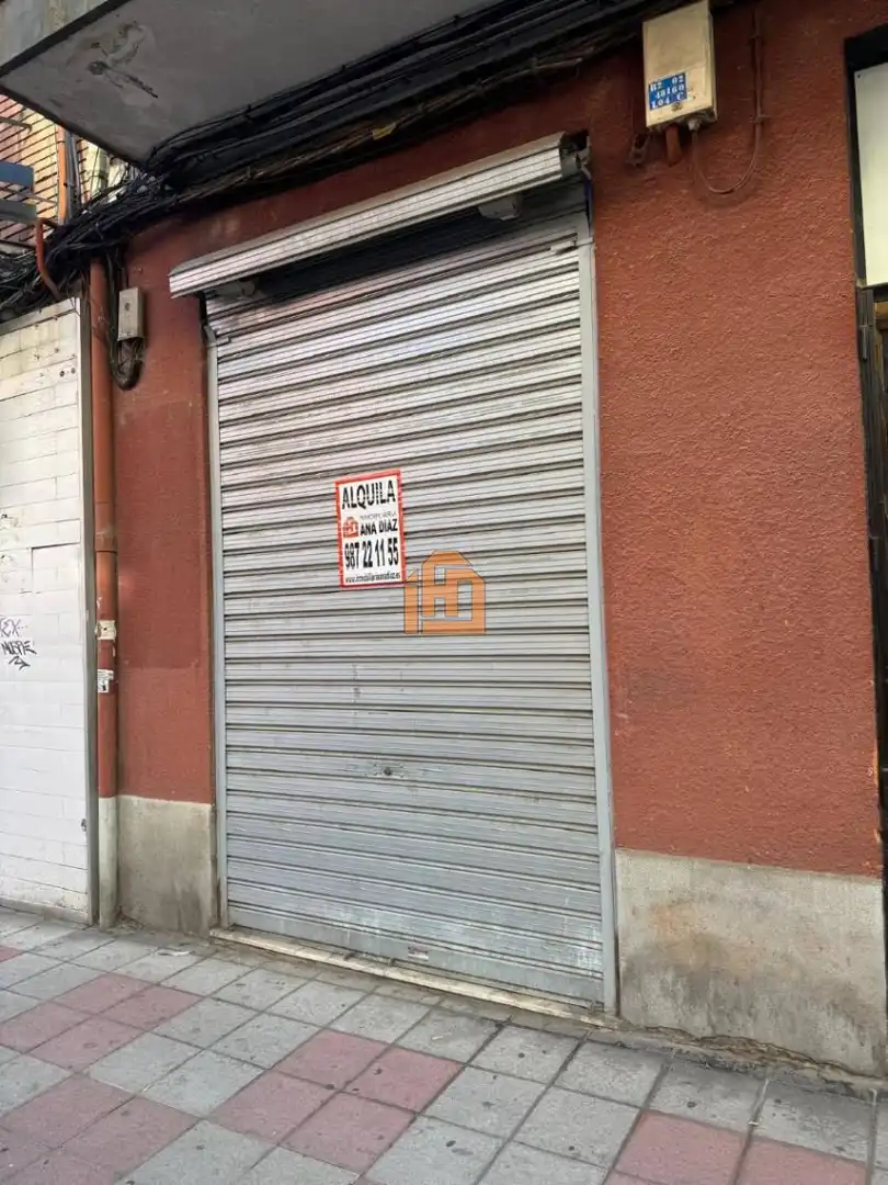 Local de lloguer en León Capital 
