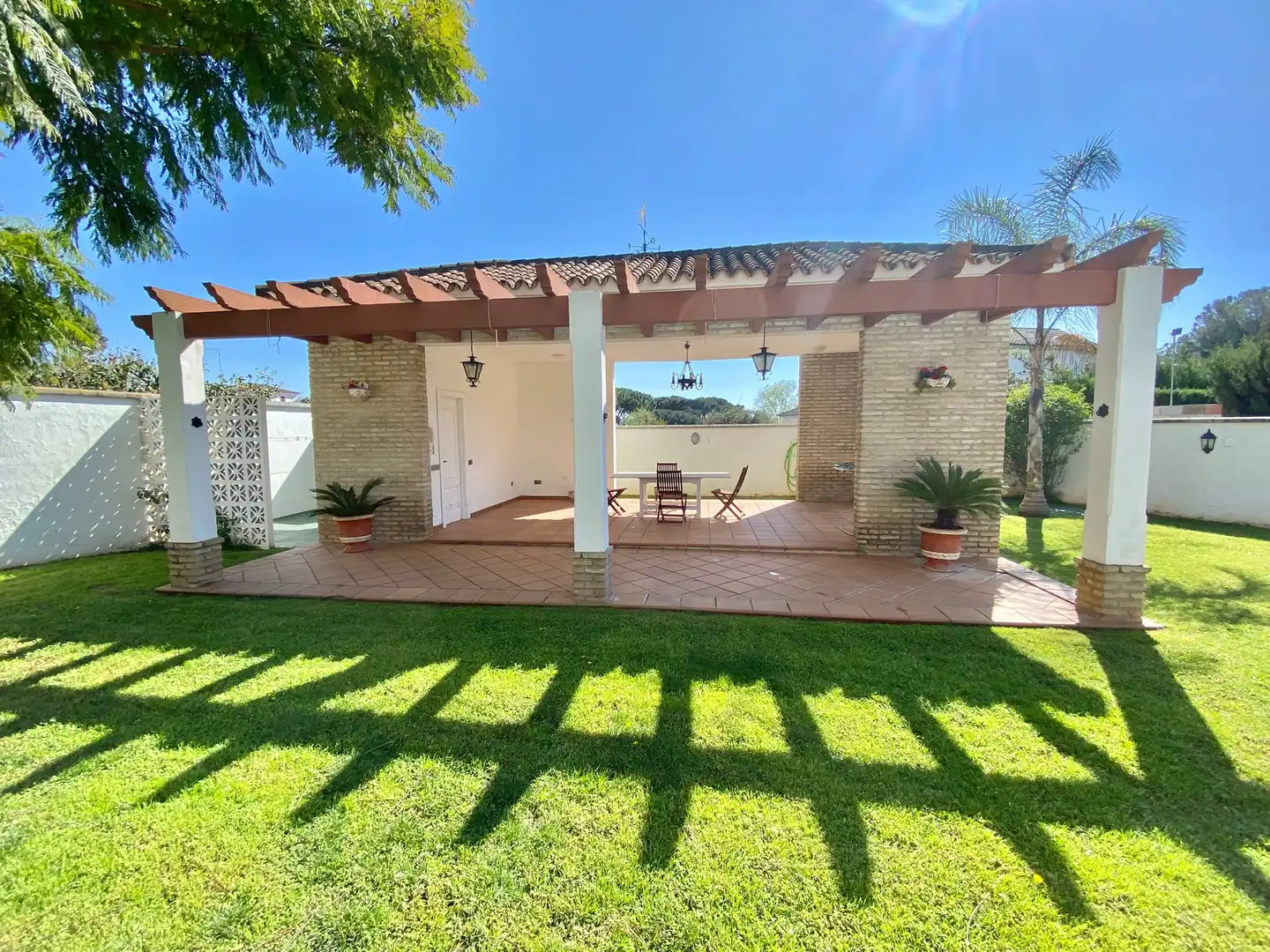 Terraza de Casa o chalet en venta en Alcalá de Guadaira con Jardín privado y Piscina