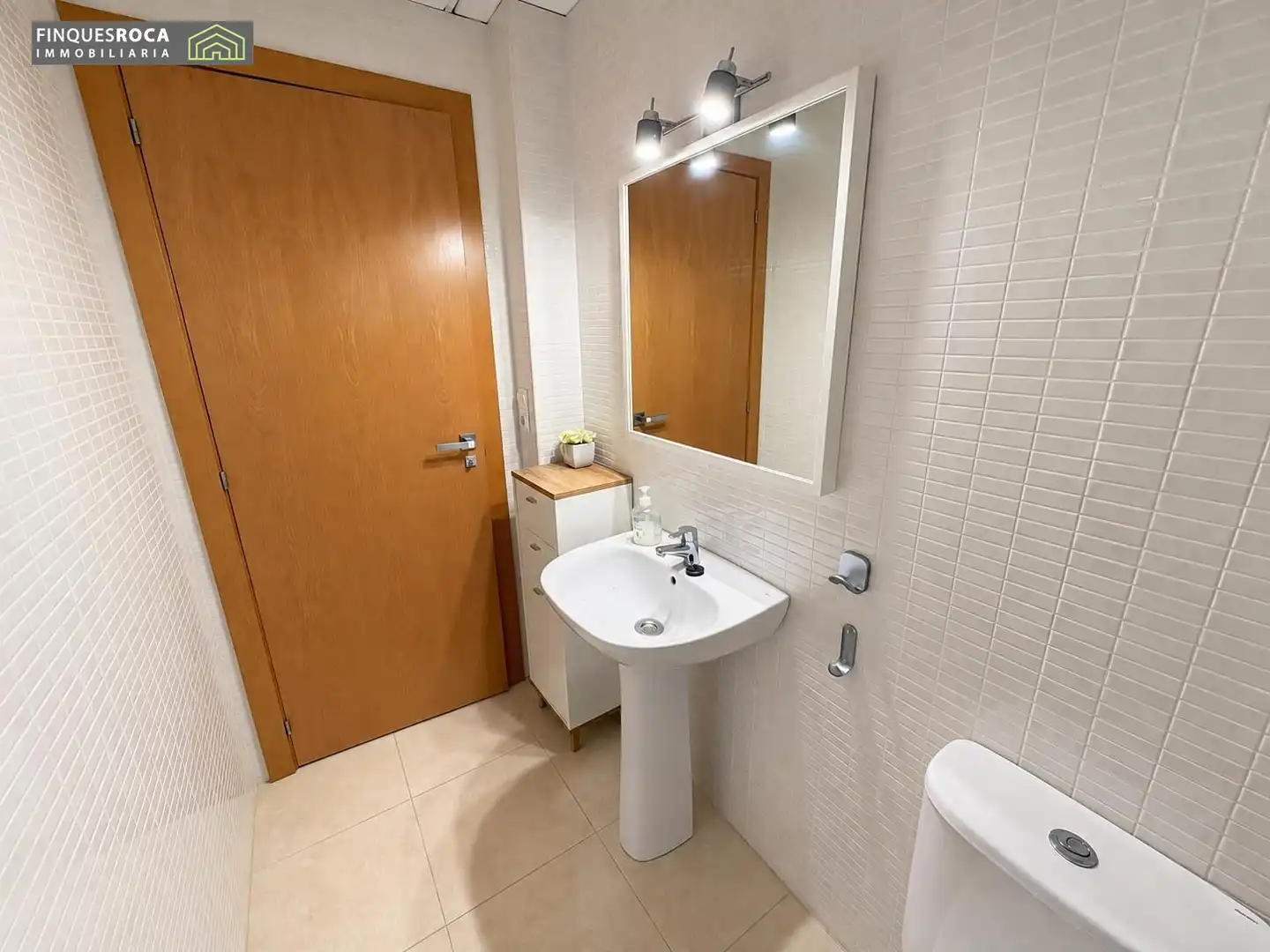 Flat with pool for sale in Avinguda Catalunya, imagen 18