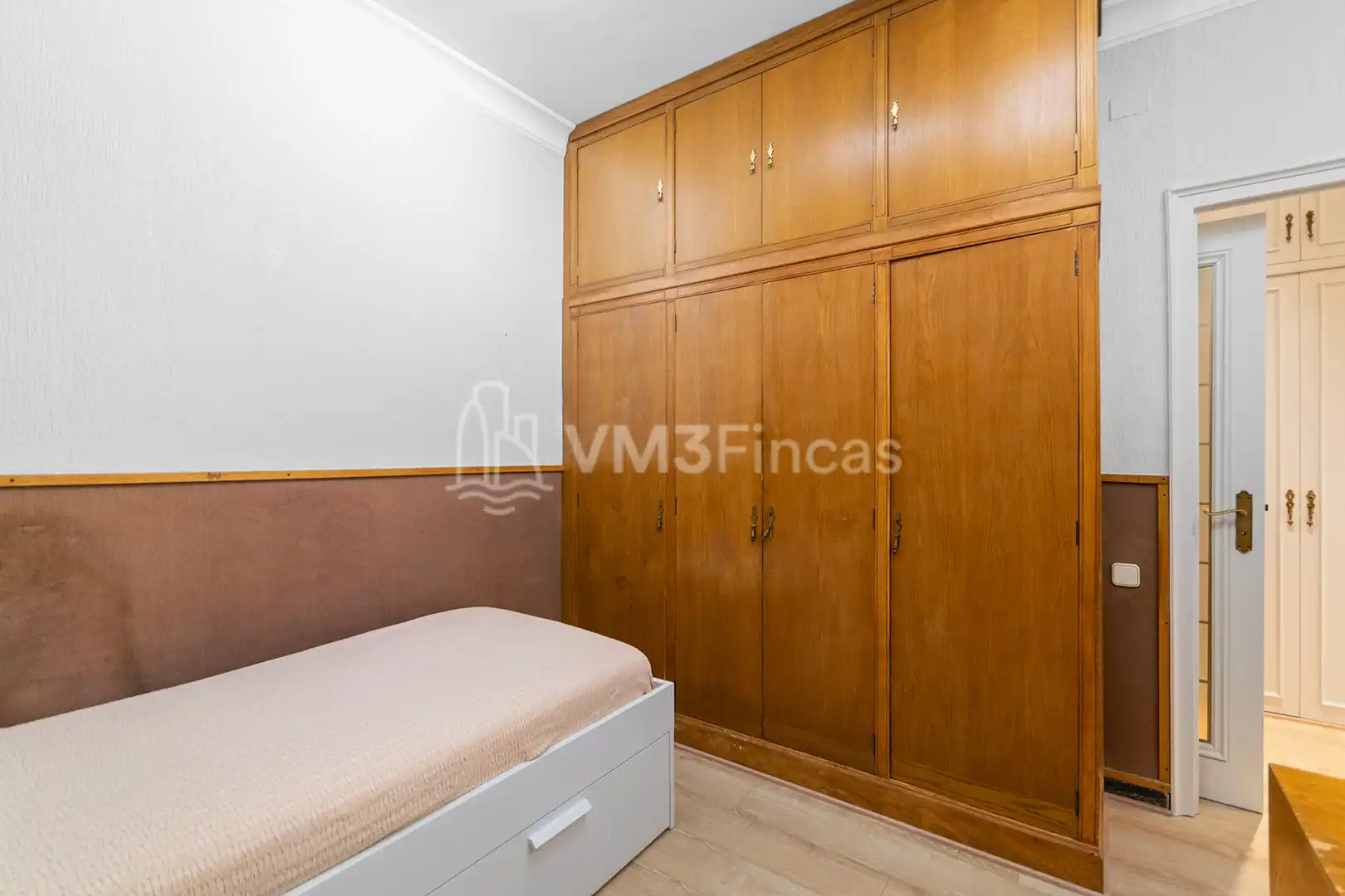 Schlafzimmer von Wohnung zur Miete in Barcelona mit Klimaanlage, Heizung und Parkett