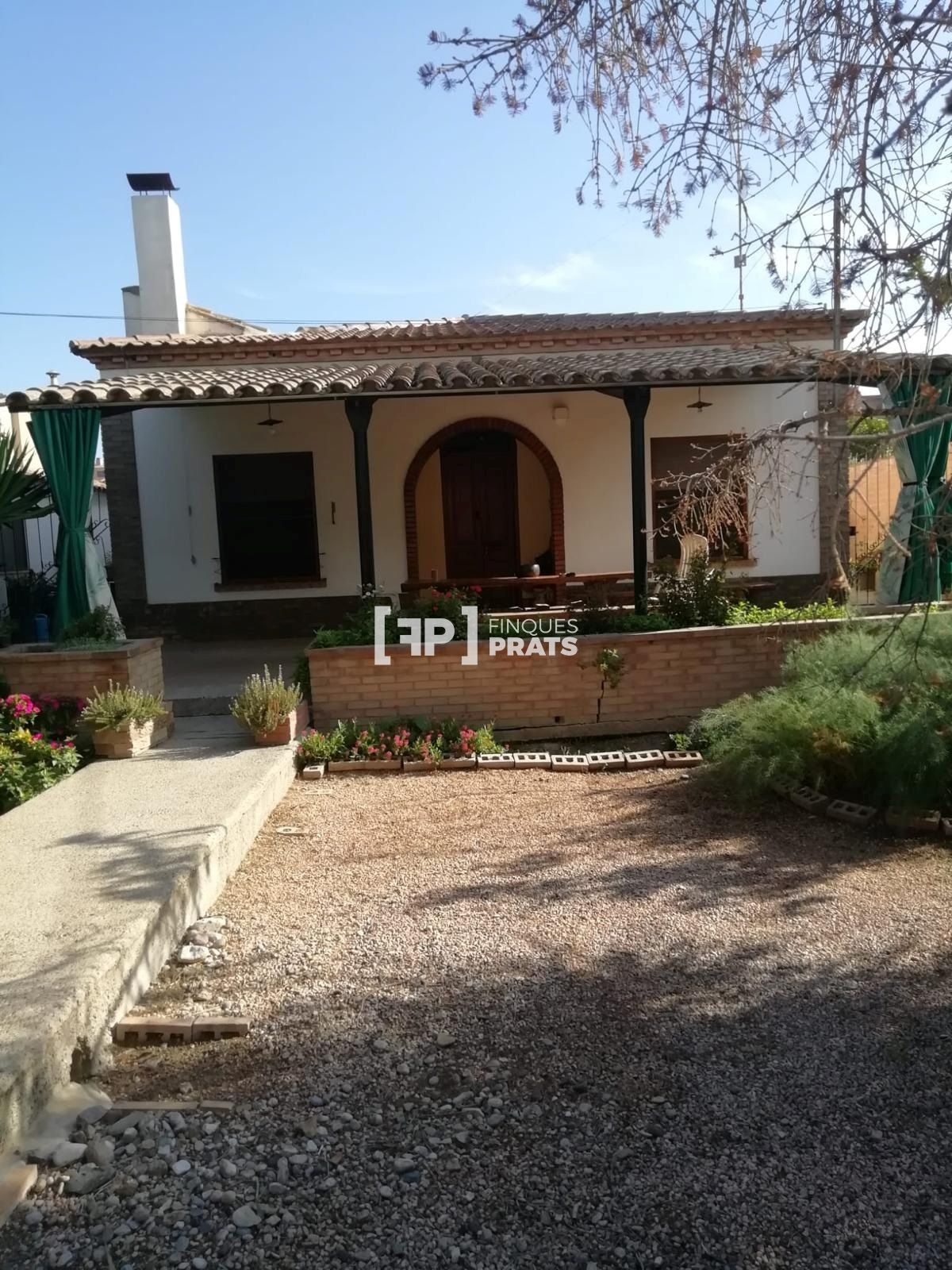 Casa o xalet en venda en Almacelles amb Aire condicionat, Calefacció i Moblat