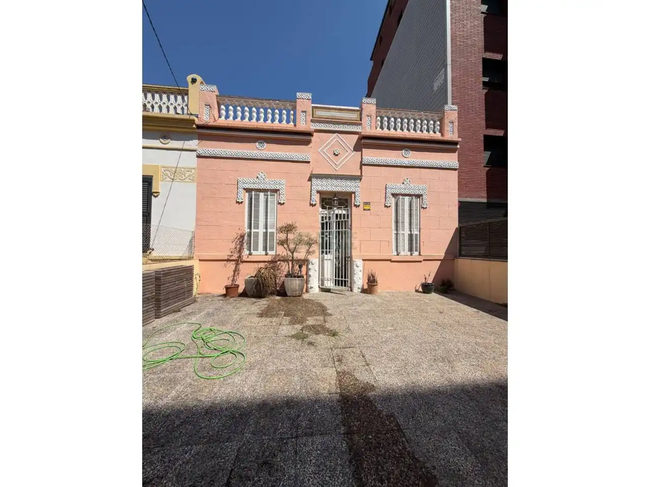 Vista exterior de Finca rústica en venta en Figueres con Aire acondicionado, Calefacción y Jardín privado