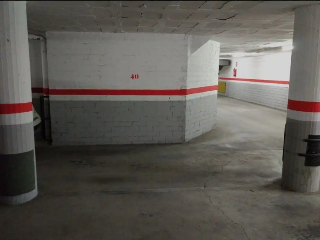 Parkplatz von Garage zur Miete in Barcelona
