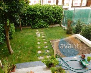 Garden of Single-family semi-detached for sale in Salamanca Capital  with Heating