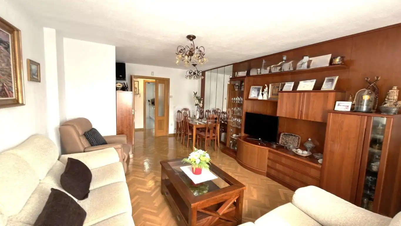 Sala d'estar de Pis en venda en Alcalá de Henares amb Aire condicionat, Calefacció i Terrassa