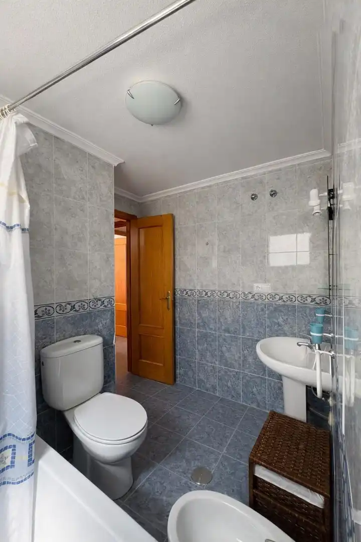 Bathroom of Flat for sale in Almoradí  with Air Conditioner, Terrace and Furnished