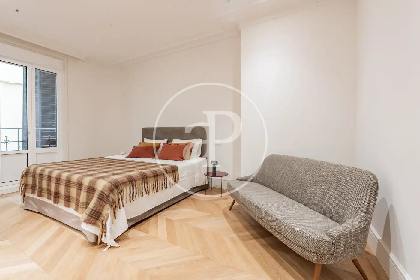 Schlafzimmer von Wohnung zum Verkauf in Madrid mit Klimaanlage, Heizung und Balkon