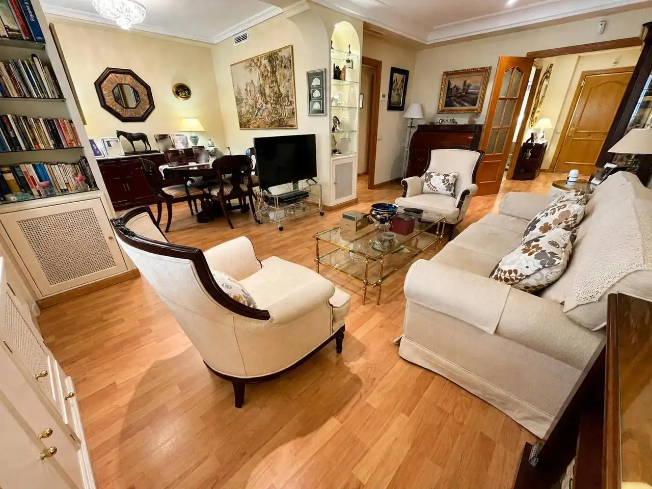 Sala de estar de Piso en venta en Madrid con Calefacción, Jardín privado y Parquet