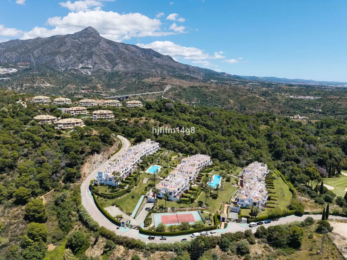 Reihenhaus mit Pool zum Verkauf in Nueva Andalucía, imagen 32