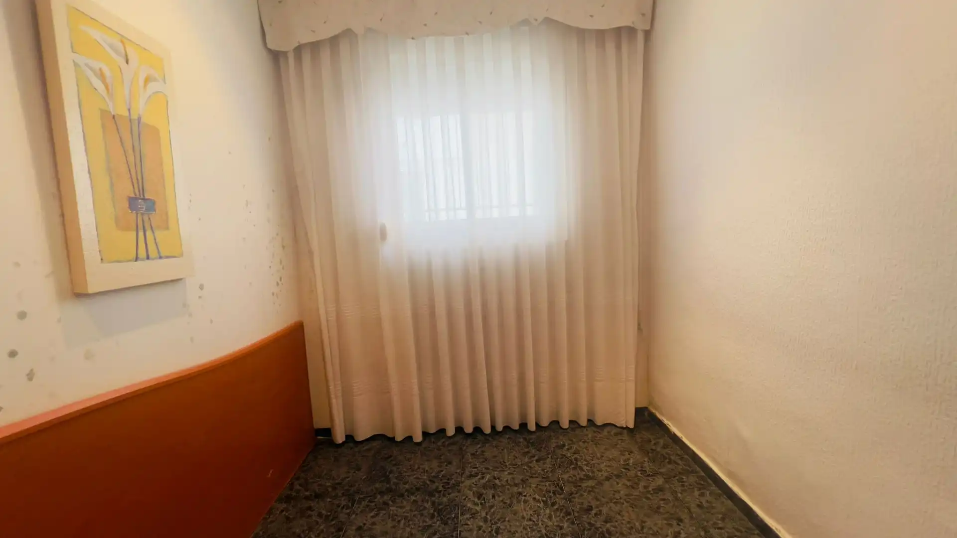Dormitori de Casa adosada en venda en Badalona amb Aire condicionat i Terrassa
