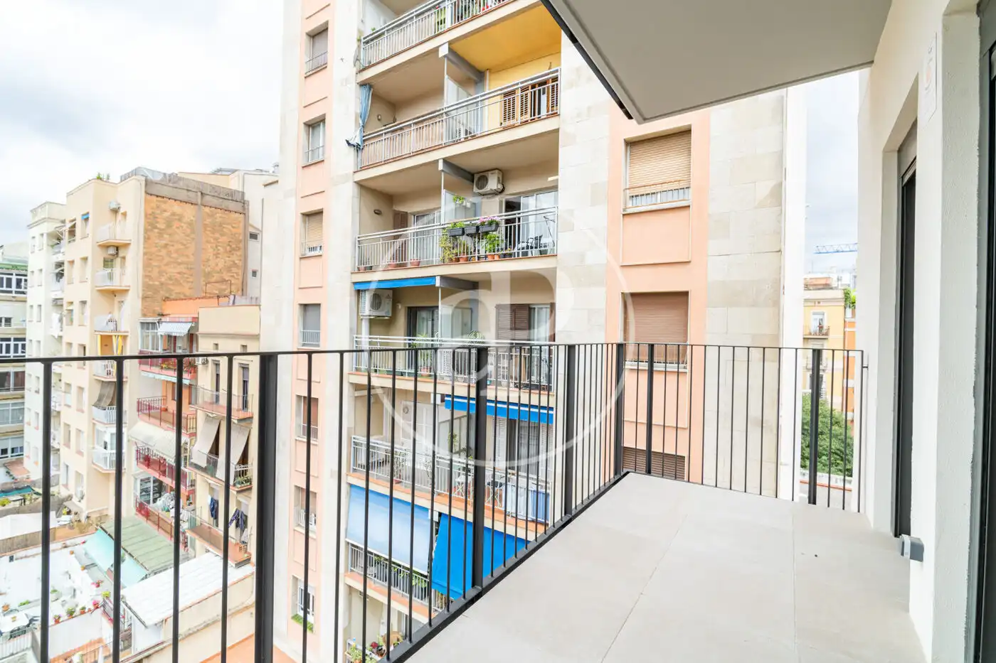 Terraza de Piso de alquiler en Barcelona con Aire acondicionado, Calefacción y Trastero