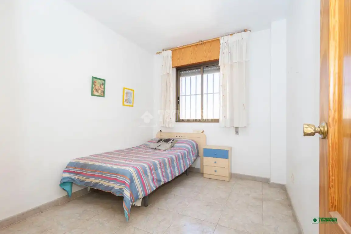 Flat for sale in Ciudad Jardín - Tagarete - El Zapillo