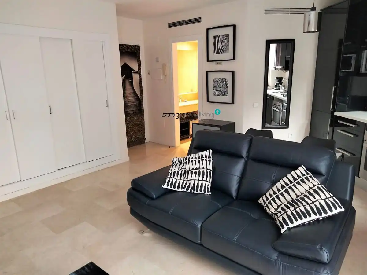Living room of Apartments for sale in Sotogrande  with Air Conditioner, Heating and Furnished