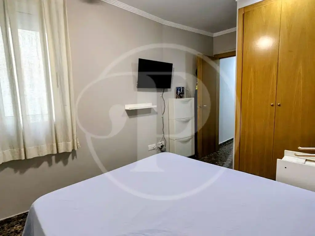 Habitación de Apartamento en venta en Silla con Aire acondicionado y Balcón