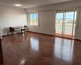 Bedroom of Flat to rent in Godella  with Parquet flooring, Oven and Washing machine