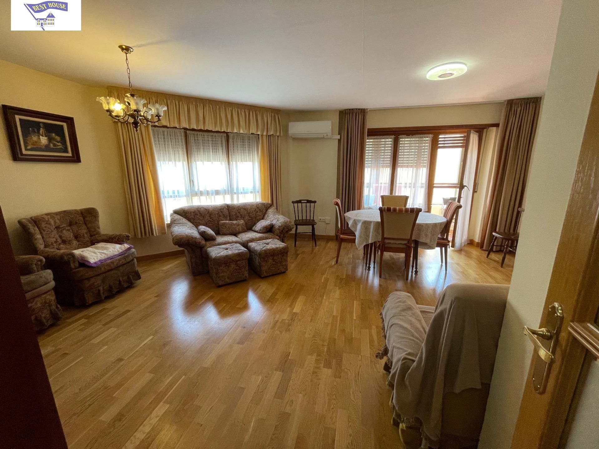 Living room of Flat to rent in  Albacete Capital  with Heating, Terrace and Balcony