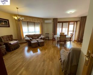 Living room of Flat to rent in  Albacete Capital  with Heating, Terrace and Balcony