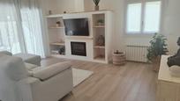 Living room of House or chalet for sale in Riells i Viabrea  with Air Conditioner, Heating and Private garden