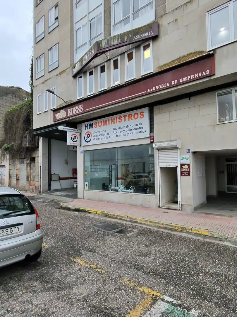 Oficina en venda en Pontevedra Capital 