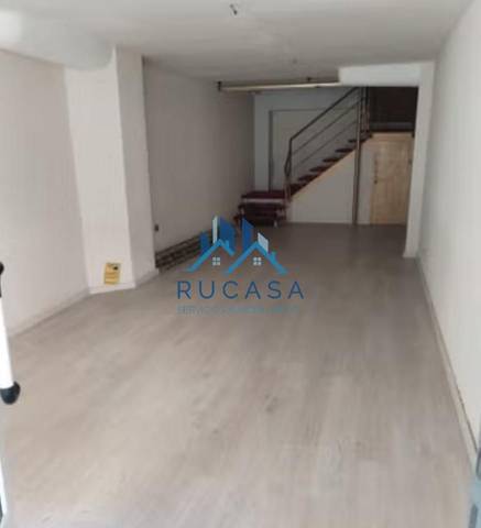 Local comercial en Venta en José María Pereda en Inmobiliaria - Barreda