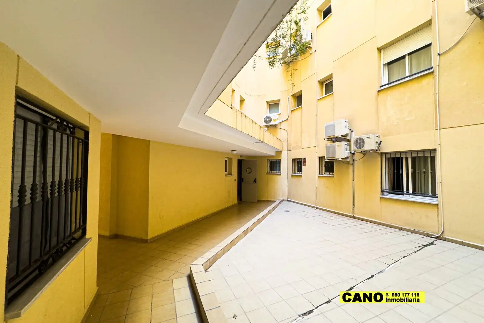 Flat for sale in de Alicun, El Parador de las Hortichuelas